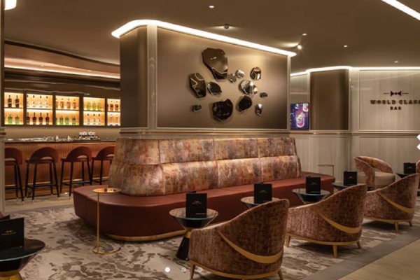Celebrity Ascent Gallery Image